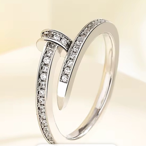 Nail Design Jewelry Set - Picture 5 of 7